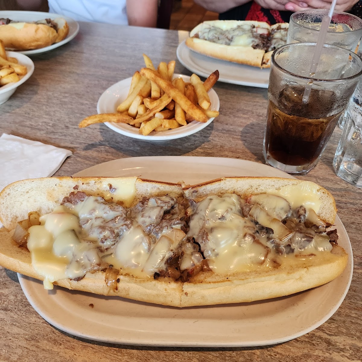 Little Pete's - Photo 3