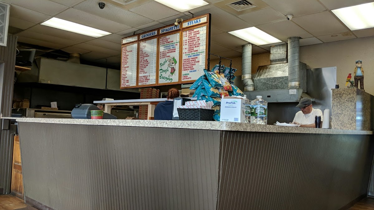 House of Pizza - Photo 8