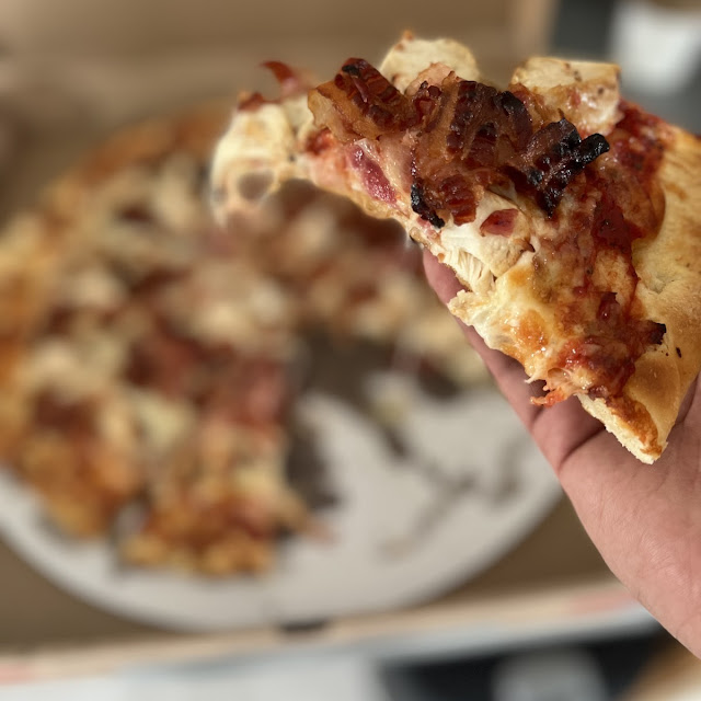 Large Chicken and Bacon Pizza