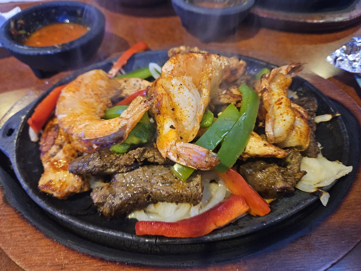 Los Pericos - Photo 1
