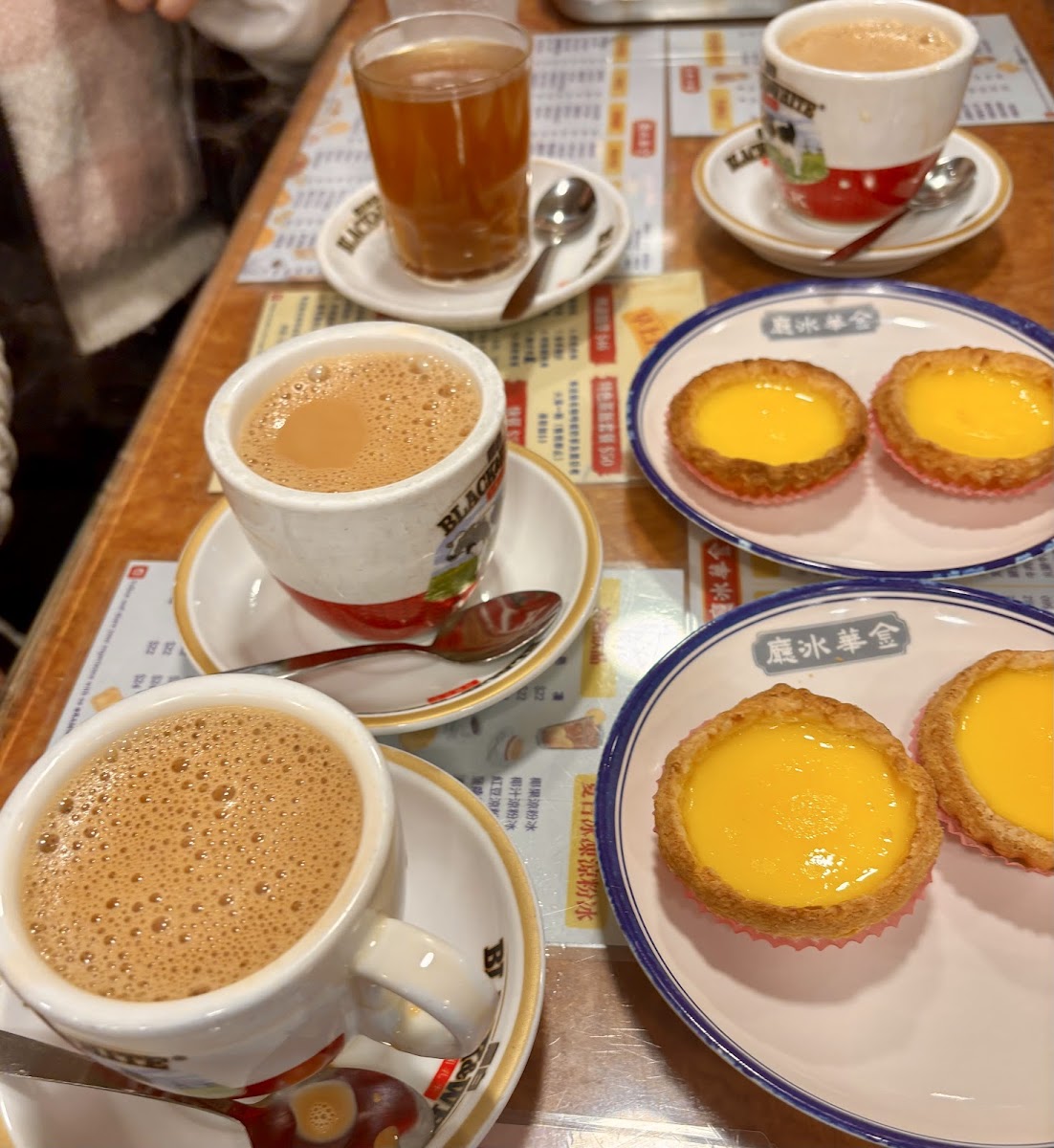 Kam Wah Cafe & Cake Shop - Photo 7