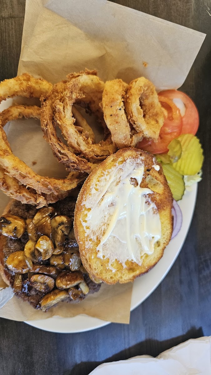 Skeet's Texas Grill Sweetwater - Photo 9