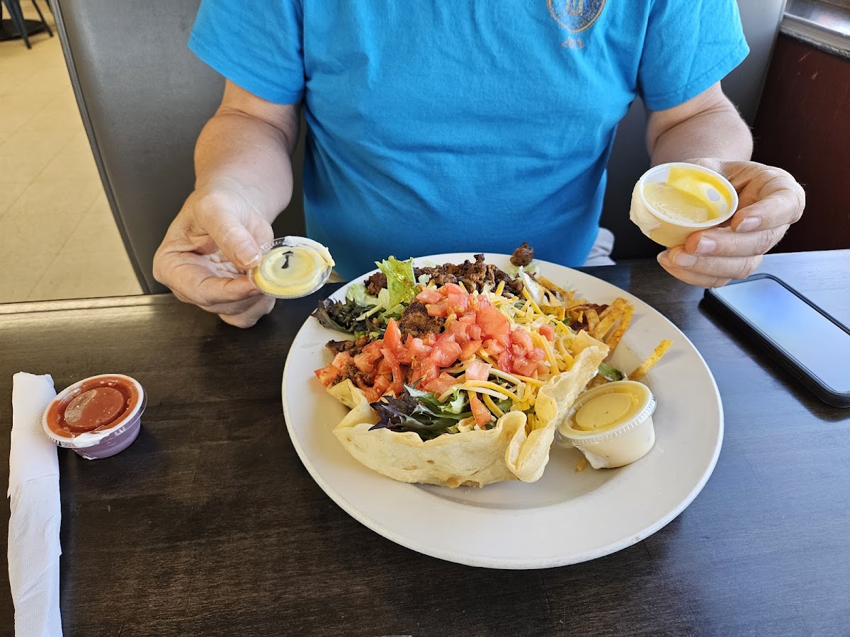 Skeet's Texas Grill Sweetwater - Photo 8