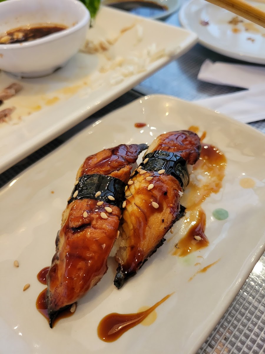 Little Brother's Sushi - Photo 7