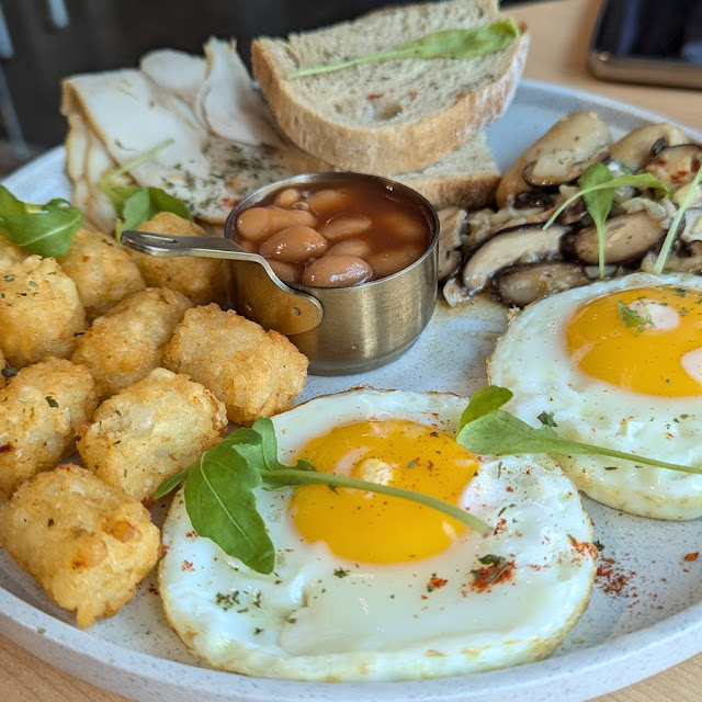 Big Breakfast