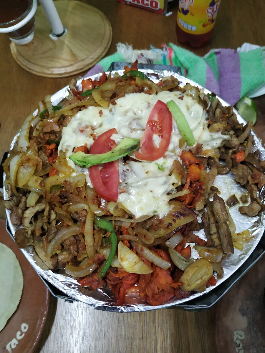 El Rey Del Taco - Photo 7