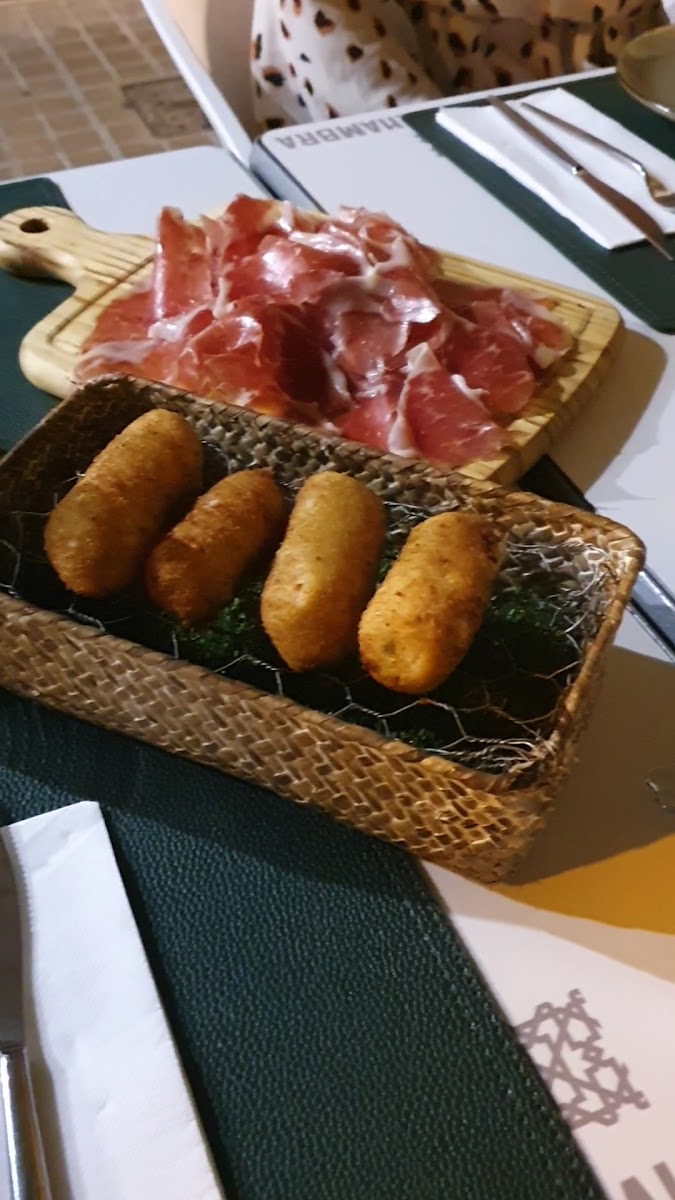 A huevo - Restaurant a València - Photo 1