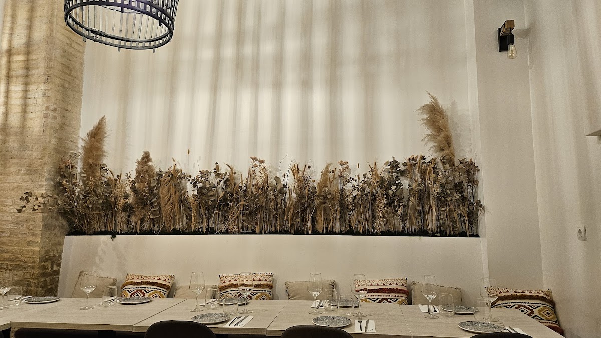 A huevo - Restaurant a València - Photo 2