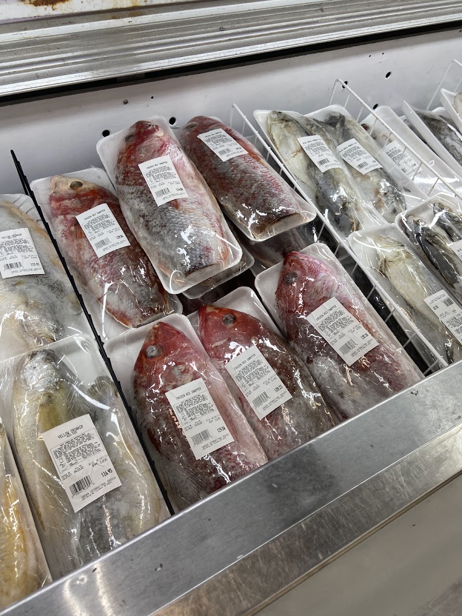 Saraga International Grocery - Photo 9