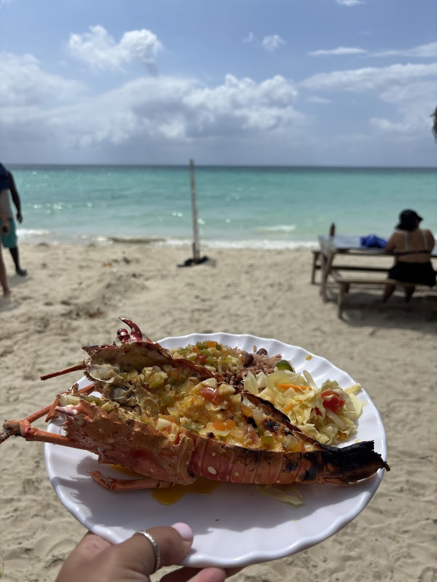 Flag City Seafood & Grill - Photo 2