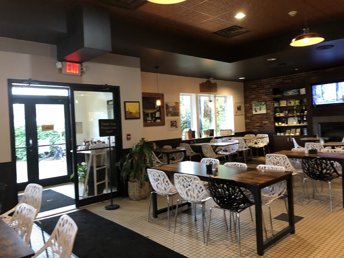 Katy's Cafe - Photo 2
