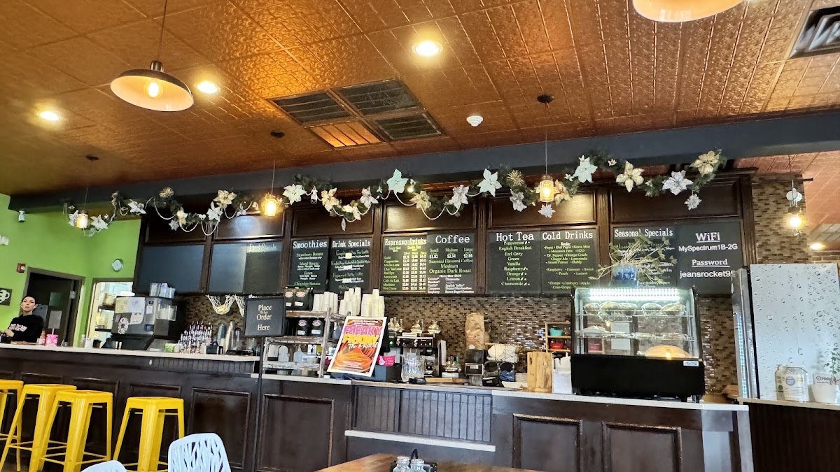 Katy's Cafe - Photo 3