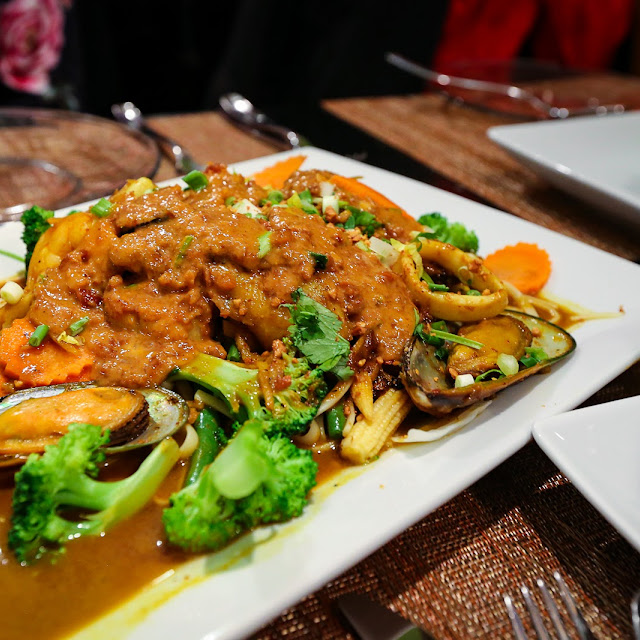 Almond Thai Curry
