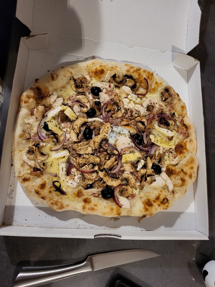 Gusto pizza - Photo 4