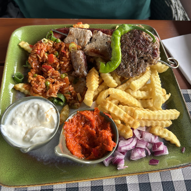 Cevapcici