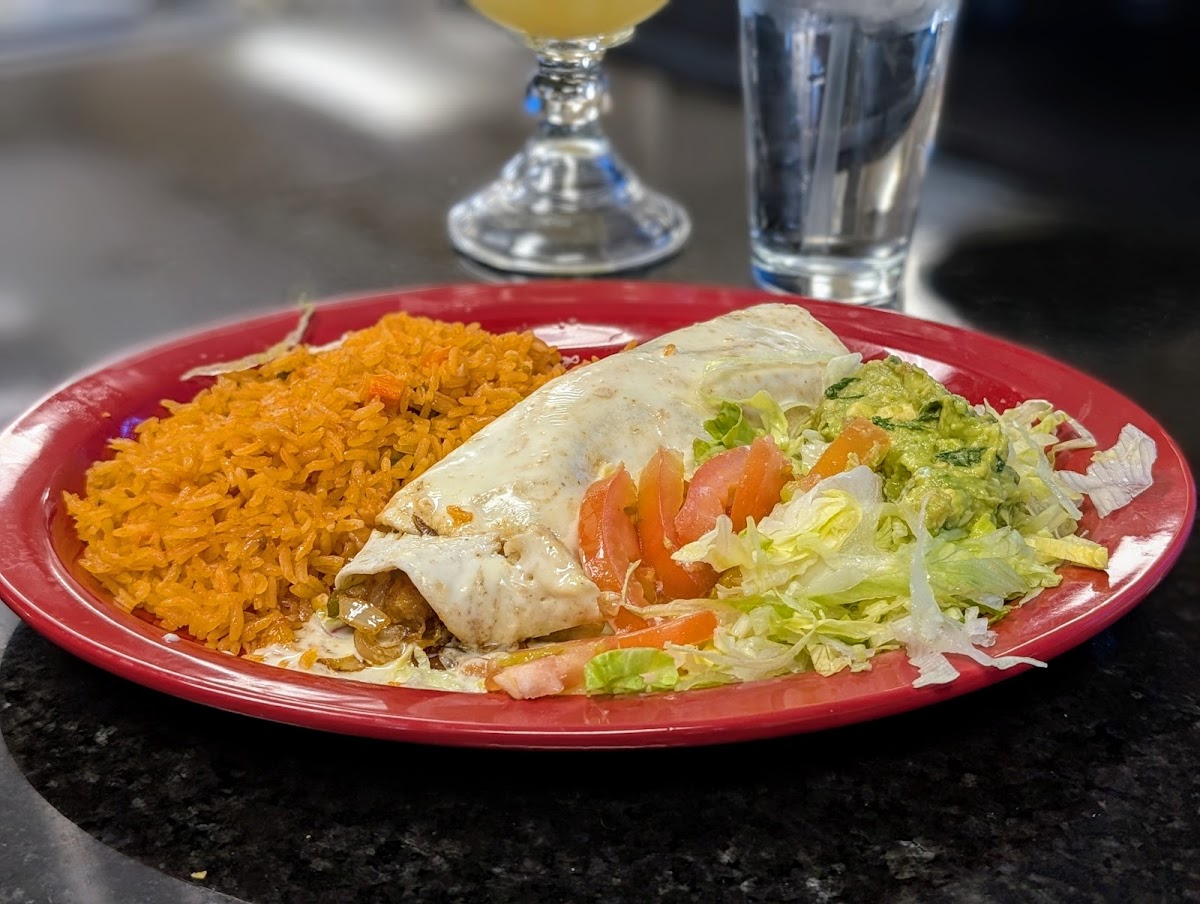 El Cielito Lindo Mexican Restaurant - Photo 8