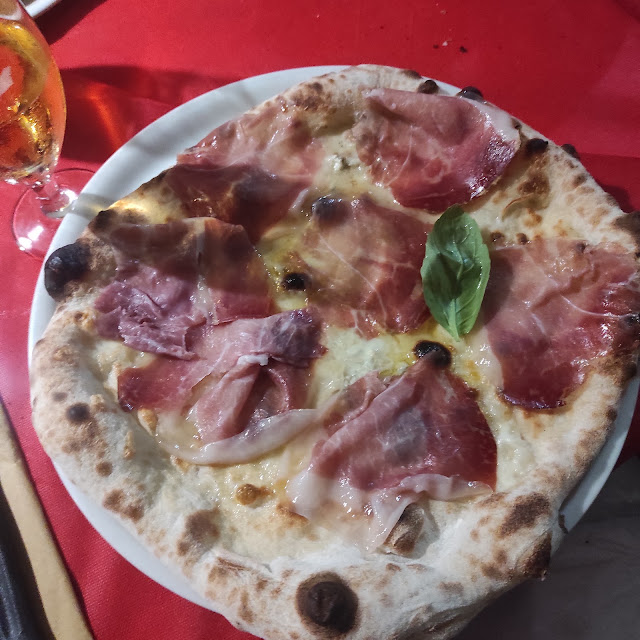 Pizza Gorgonzola E Crido