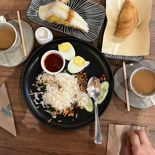 Bayang Breakfast