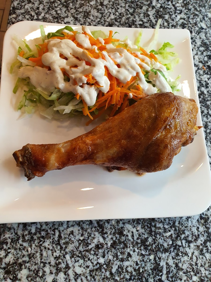 Pyramide Grill - Photo 9