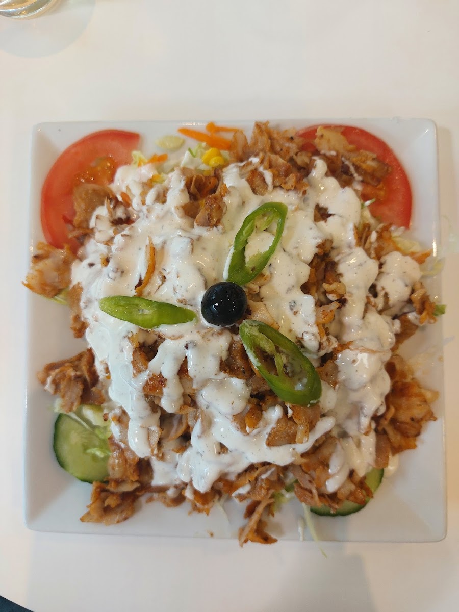 Pyramide Grill - Photo 8