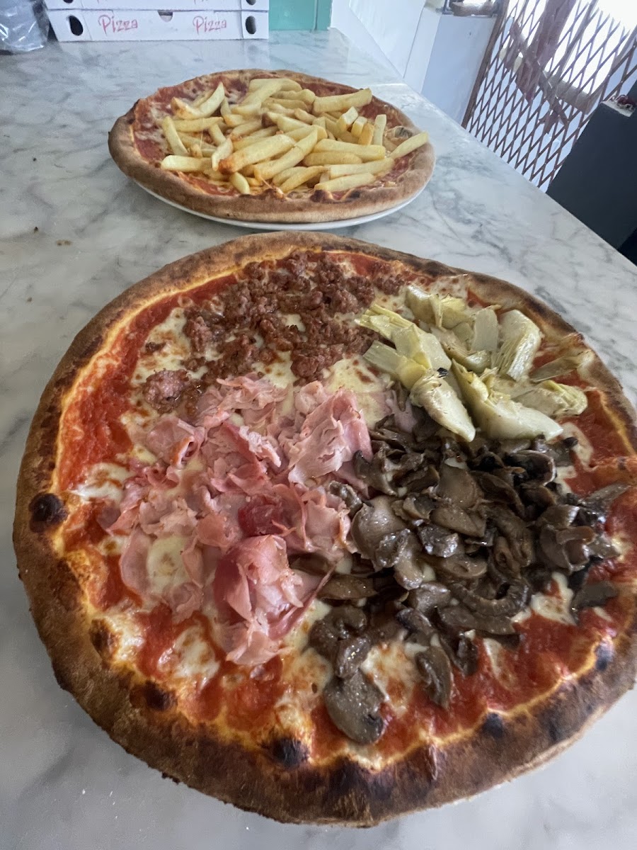 THE FAMILY BAR PIZZERIA - Photo 7
