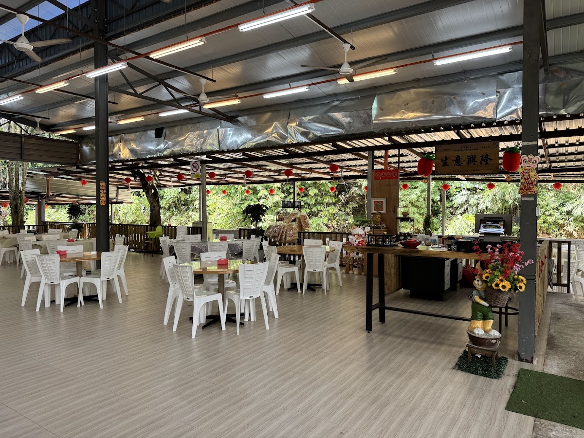 Restoran River Bay