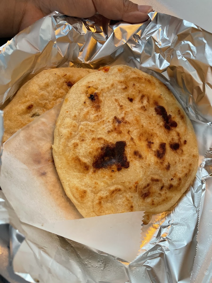 Pupuseria y Antojitos - Photo 2