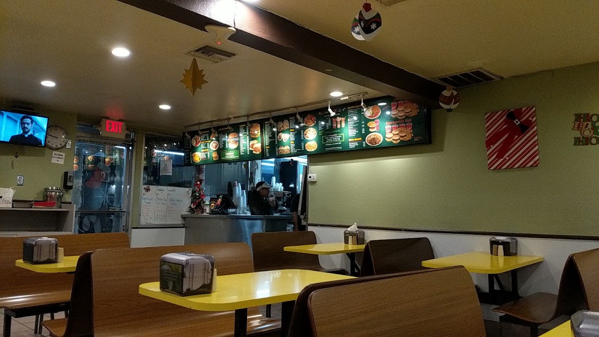 Andy's Burgers - Photo 6