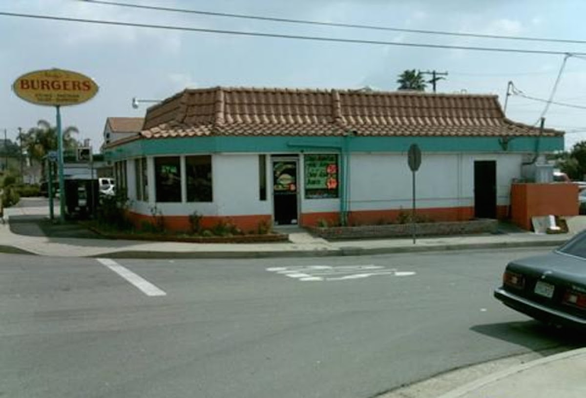 Andy's Burgers - Photo 8