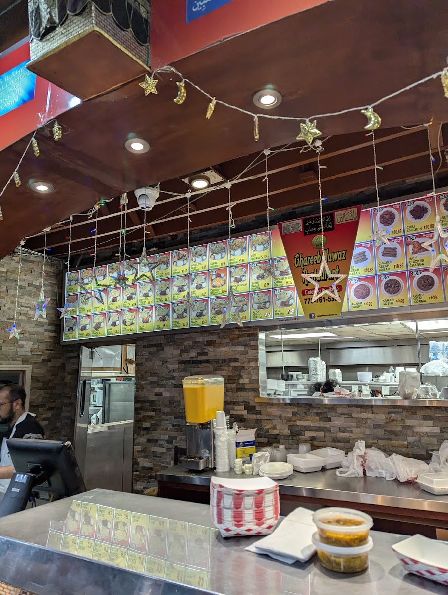 Ghareeb Nawaz Restaurant - Photo 7