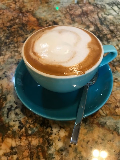Pale Morning Coffee - Photo 8