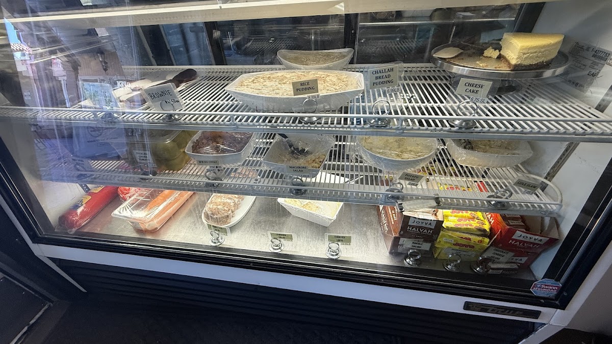 Fisher’s Deli (formerly Weiss Deli) - Photo 3