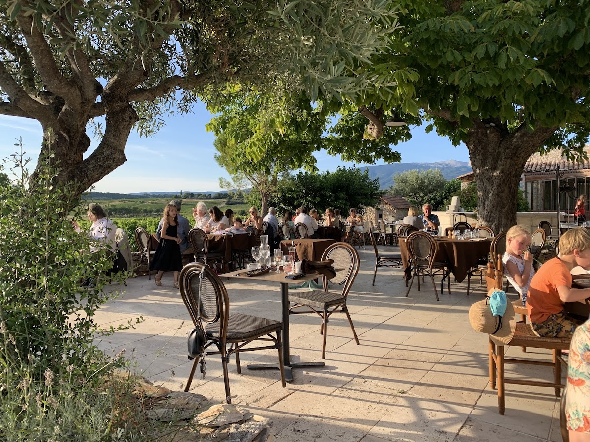 Restaurant La Ferme Du Pezet