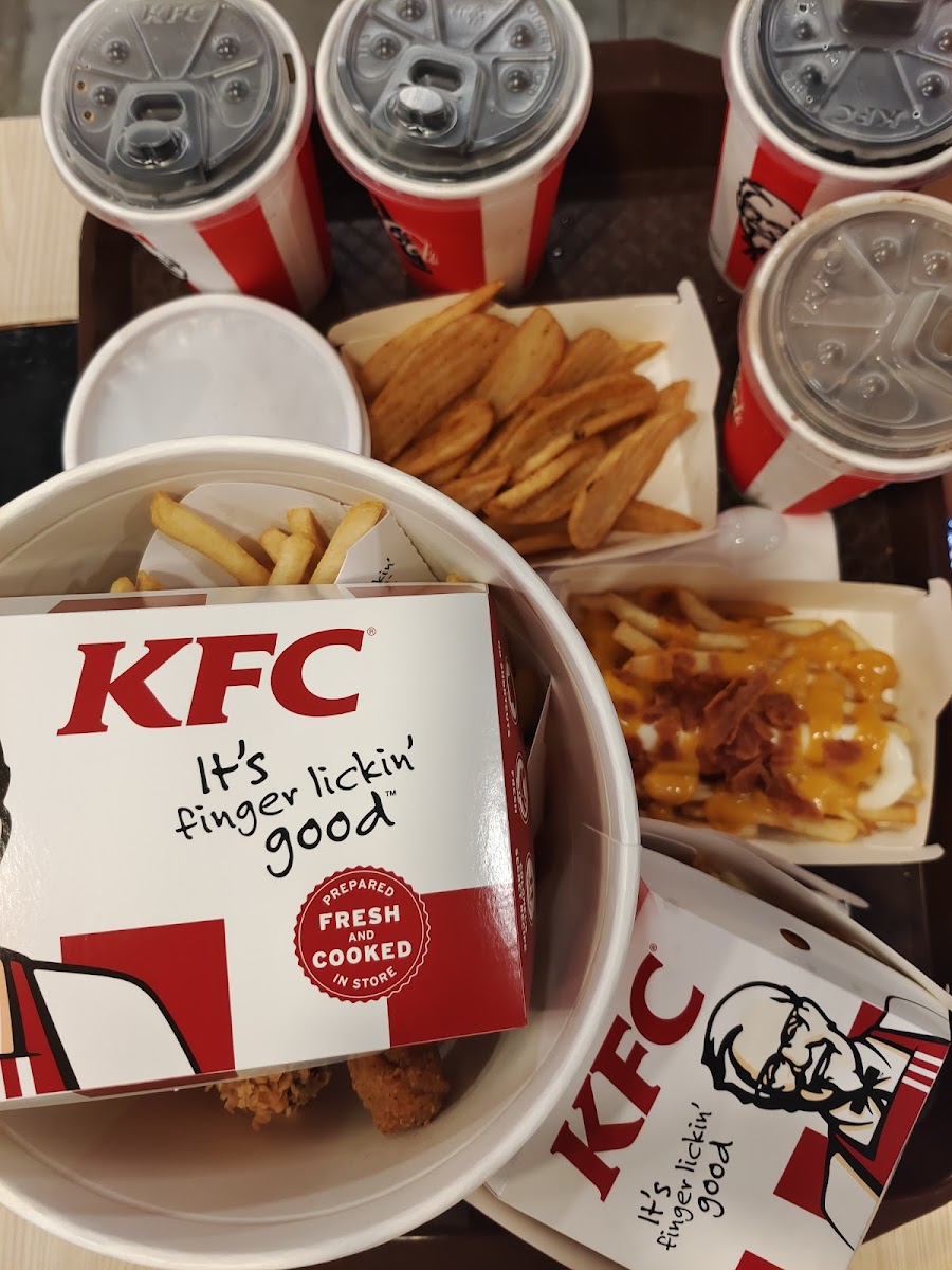 KFC PADANG MAT SIRAT, LANGKAWI - Photo 3