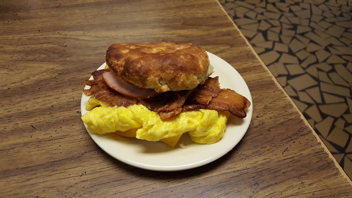 Pearly's Famous Country Cooking - Photo 1