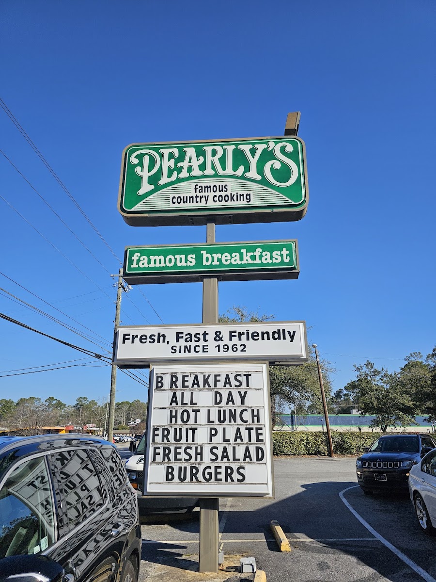 Pearly's Famous Country Cooking - Photo 2