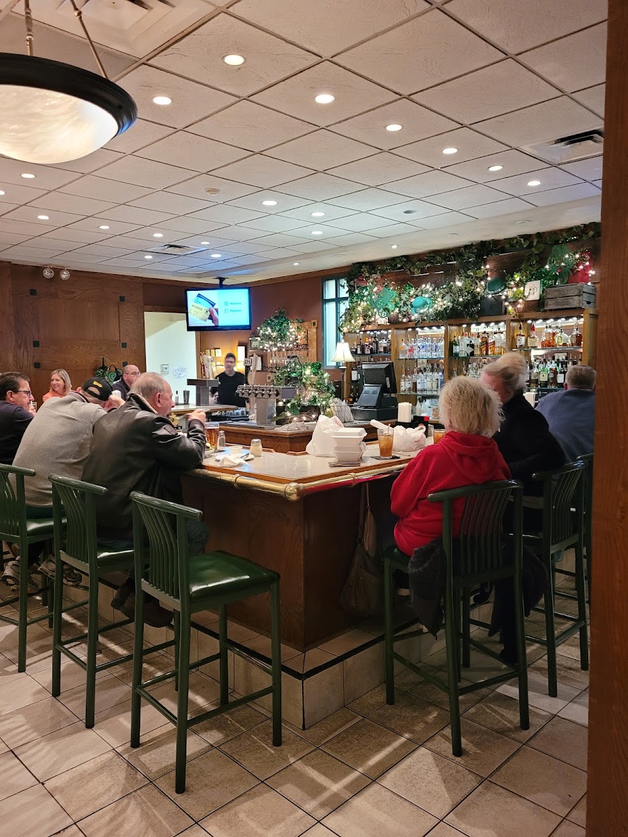 Armstrong's - Photo 7