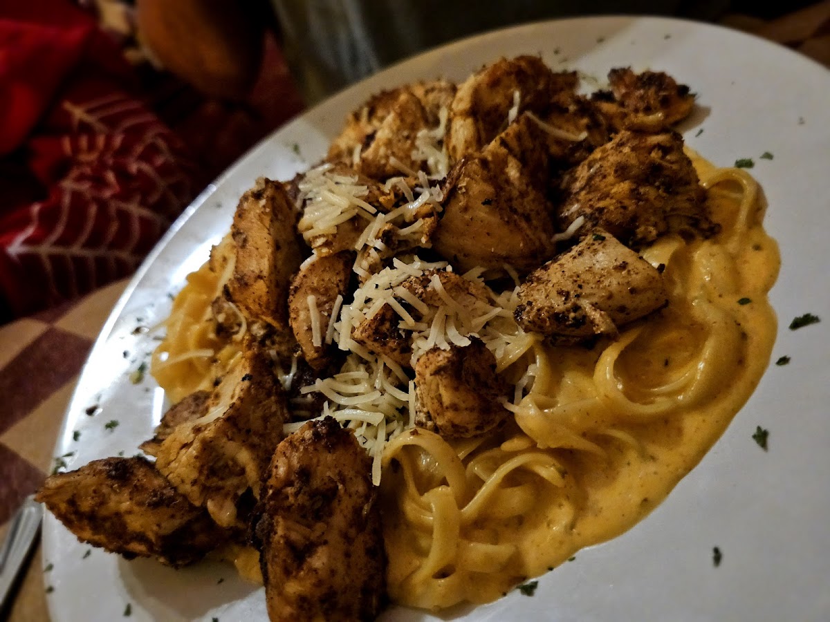Milano's Pizza - Photo 9