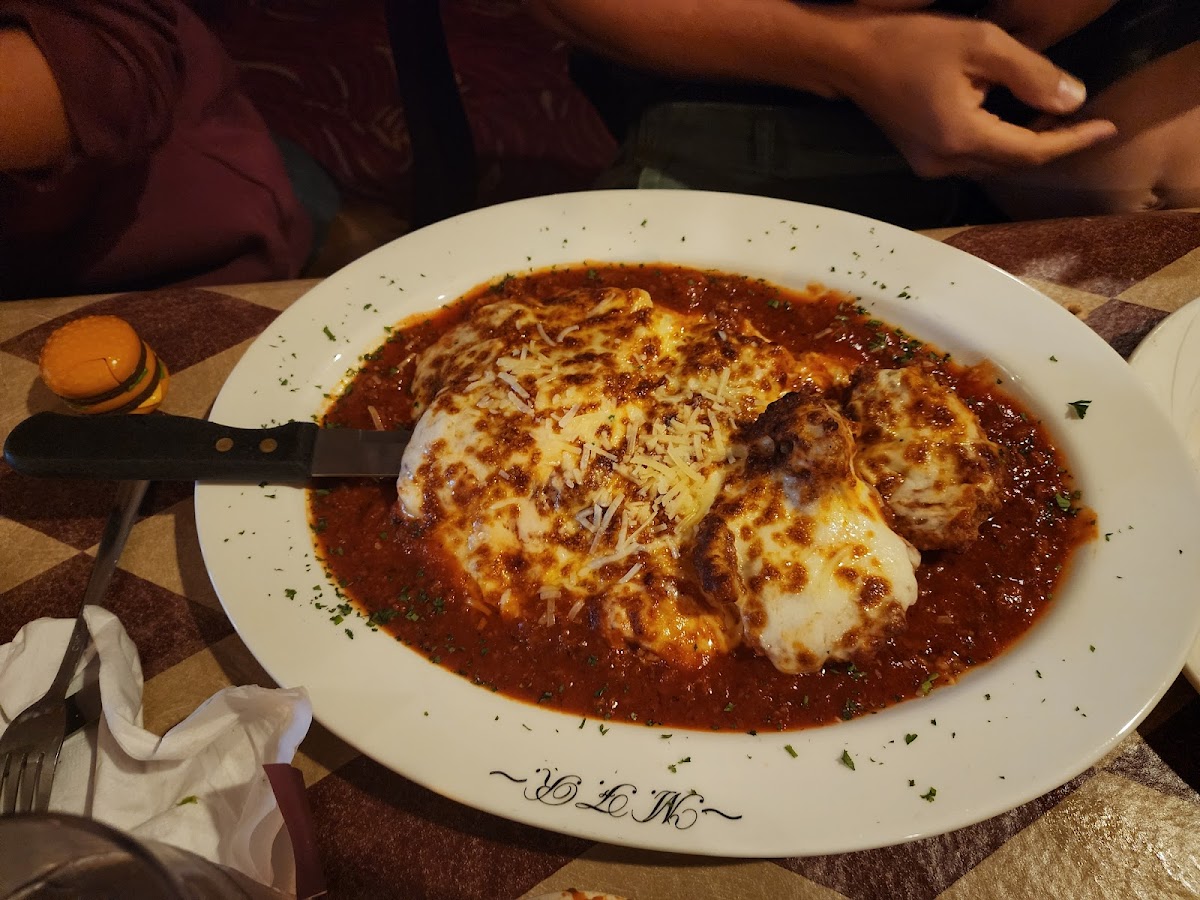 Milano's Pizza - Photo 8