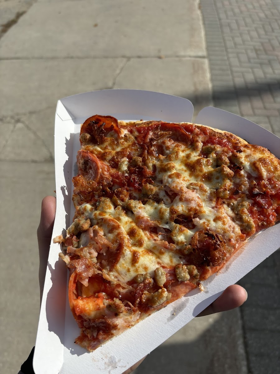 King's Pizza - Lucknow - Photo 1