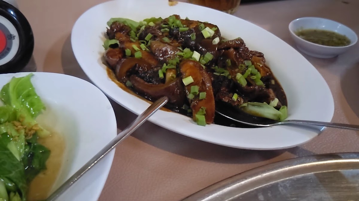 Hong Bing Restoran - Photo 1