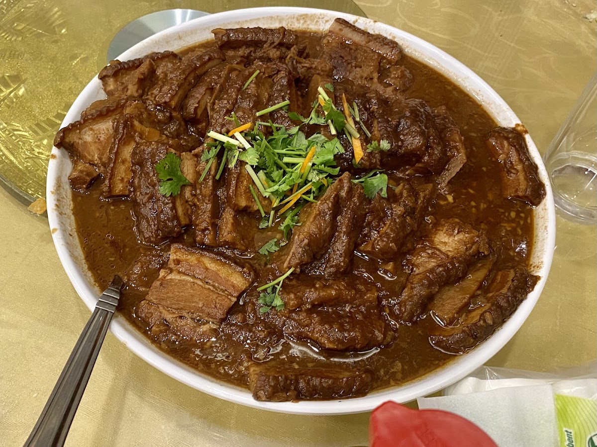 Hong Bing Restoran - Photo 6