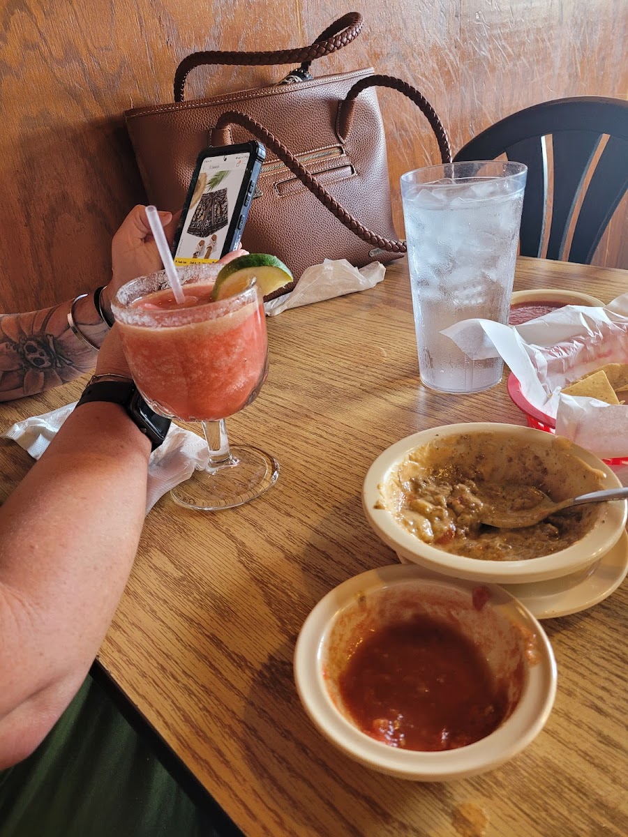 Elenas Mexican Restaurant - Photo 9