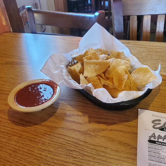 Chips & Hot Sauce