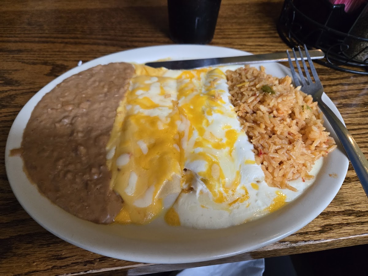 Casa Torres Mexican Restaurant - Photo 3