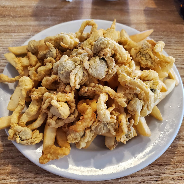 Whole Bellied Fried Clams