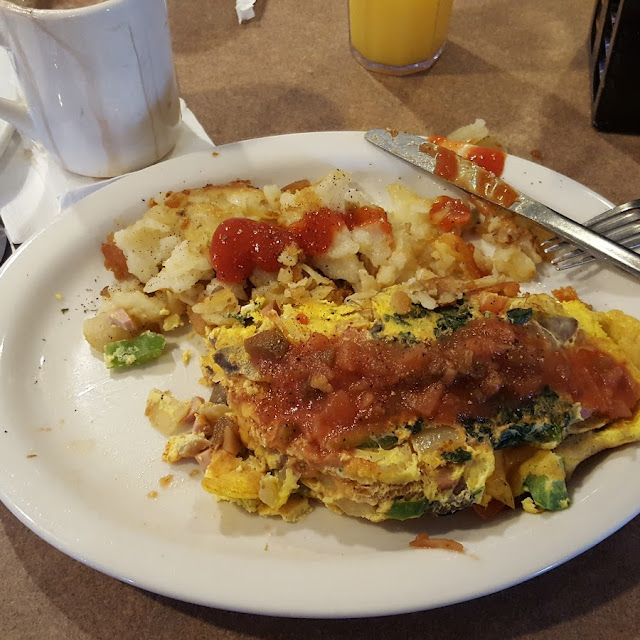 Omelet and Home Fries