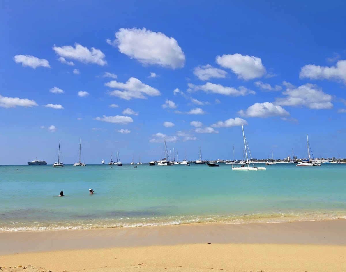 Buccaneer Beach Bar - Photo 3