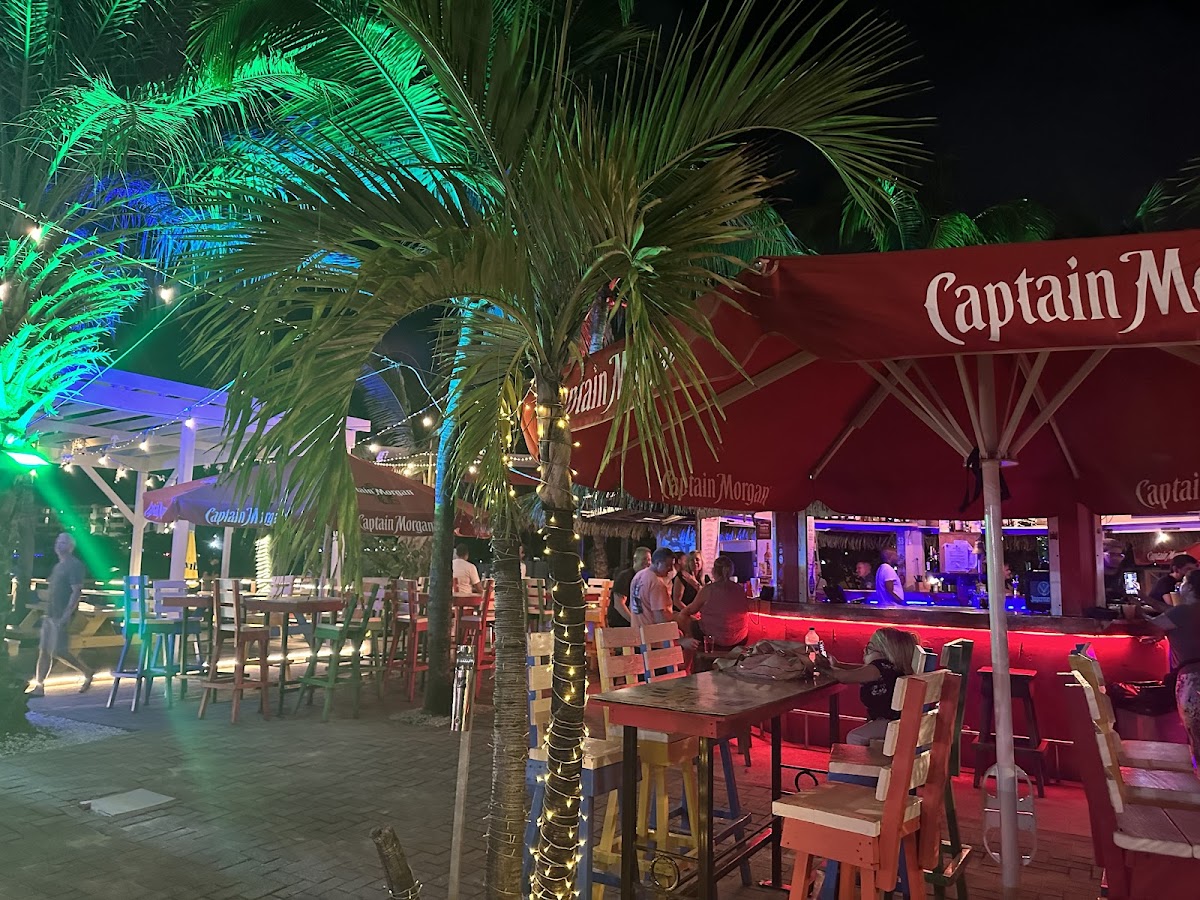 Buccaneer Beach Bar - Photo 8