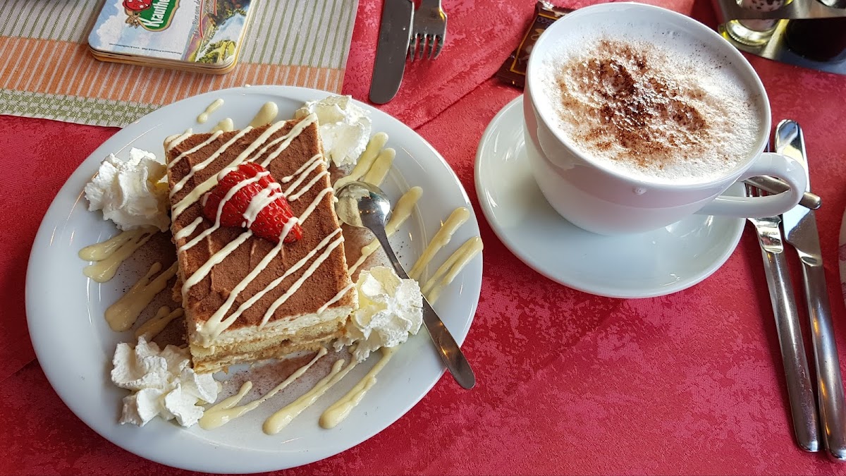 Felsenkeller - Bella Vista Restaurant, Pizzeria & Eiscafe - Photo 7